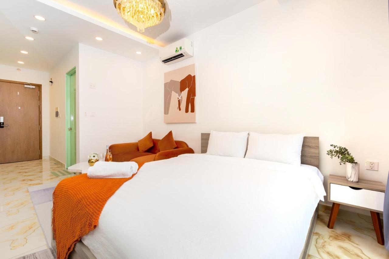 Zo Apartment Millennium - Free Pool For 2Br, 3Br Only 호치민 외부 사진